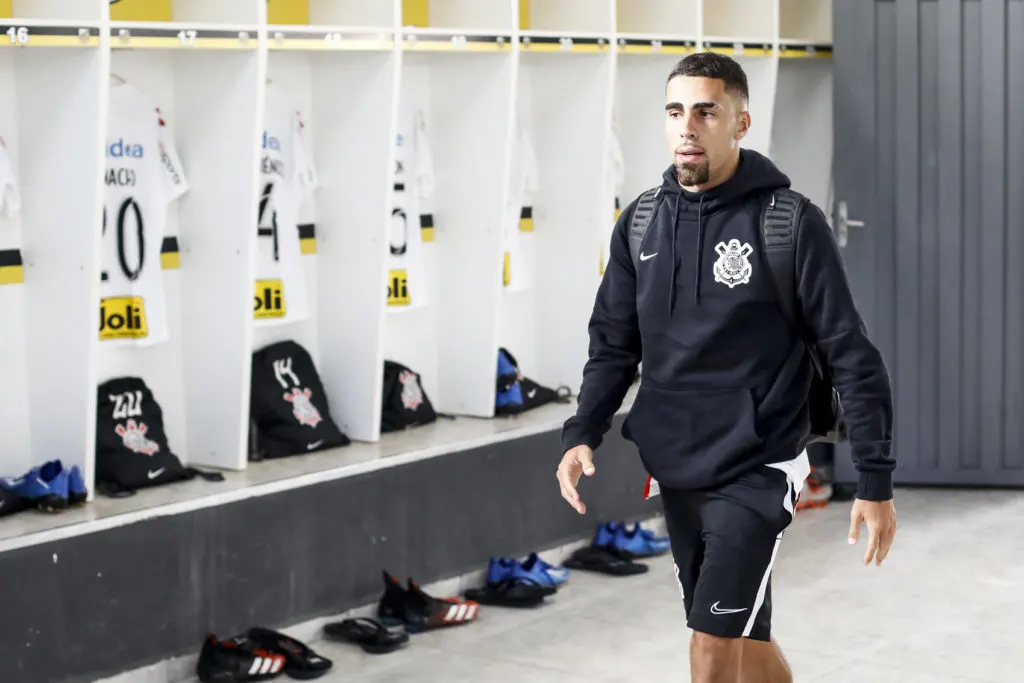 Jogadores do Corinthians continuam com rotina de treinos em quarentena