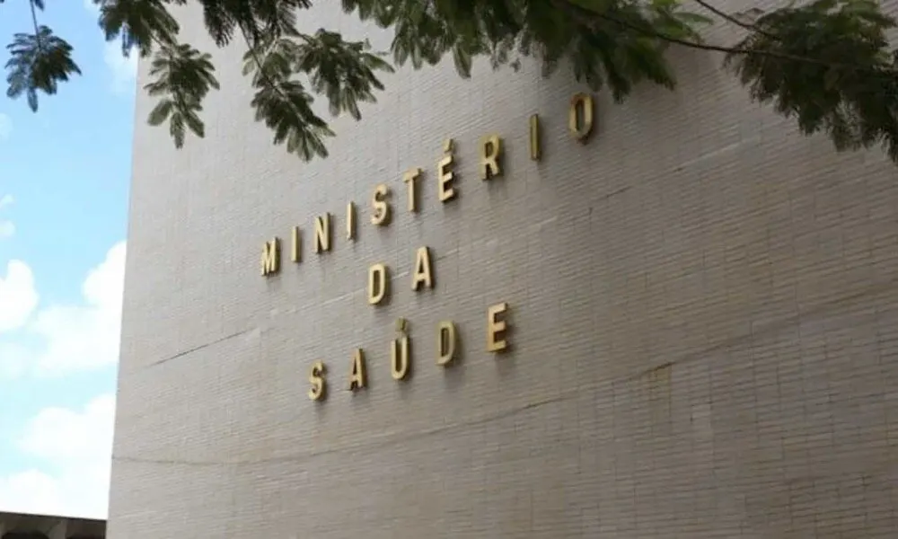 O que o Ministério da Saúde pensa sobre a volta do futebol no Brasil? Confira