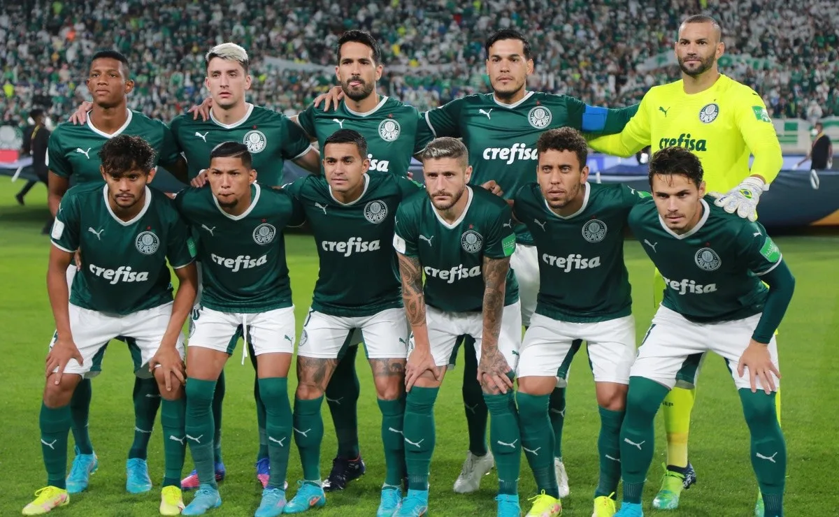 Jornalista diz que Palmeiras se apoia na sorte e no jogo feio desde 2016 