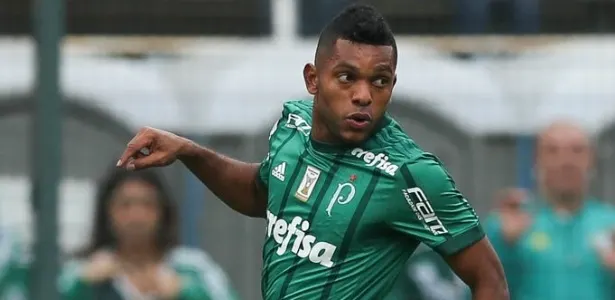 O plano de mais minutos em campo para Borja e Felipe Melo no Palmeiras