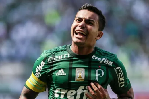 Dudu entra no top 100 de jogadores que mais vestiram a camisa do Palmeiras