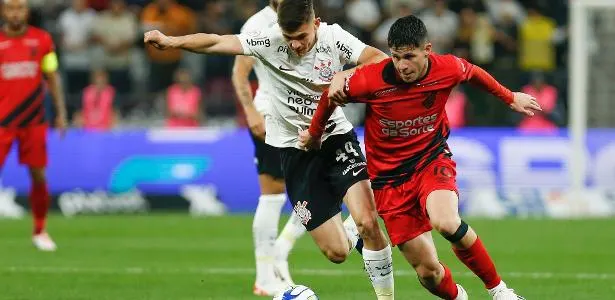 Jogo entre Athletico e Corinthians: Onde assistir e horário do Brasileirão.