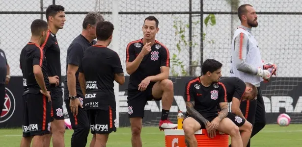 Corinthians tem último teste antes de clássico e estreia na Libertadores