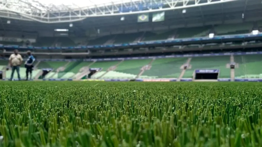 UOL Esporte testa a grama sintética do Allianz Parque; veja impressões