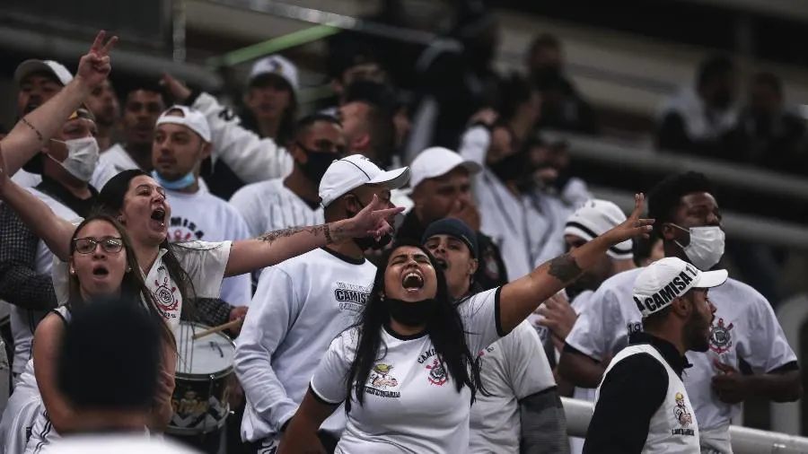 Com presença da torcida em Itaquera, aproveitamento do Corinthians sobe 61%