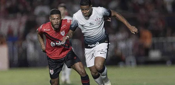 Corinthians analisa desinteresse no mercado por Wesley após pedida alta.