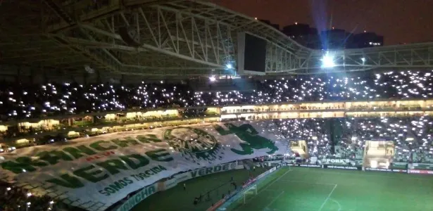 Blecaute atinge arena do Palmeiras e atrasa início de jogo contra o Santos