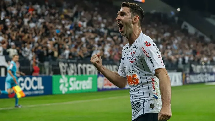 Com noite de gala de Boselli, Corinthians goleia Botafogo-SP na estreia do Paulistão