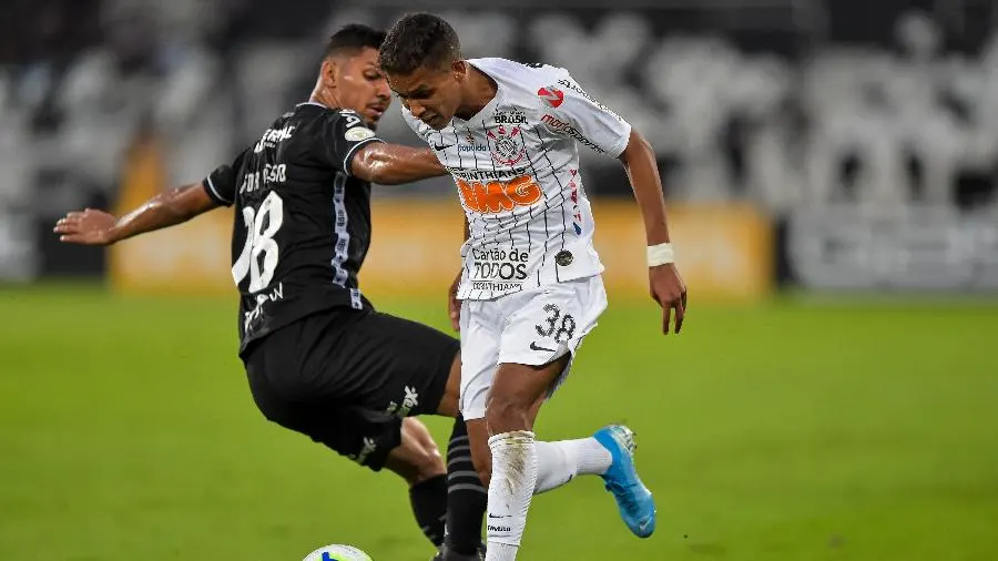 Confira a provável escalação do Corinthians para o jogo de hoje