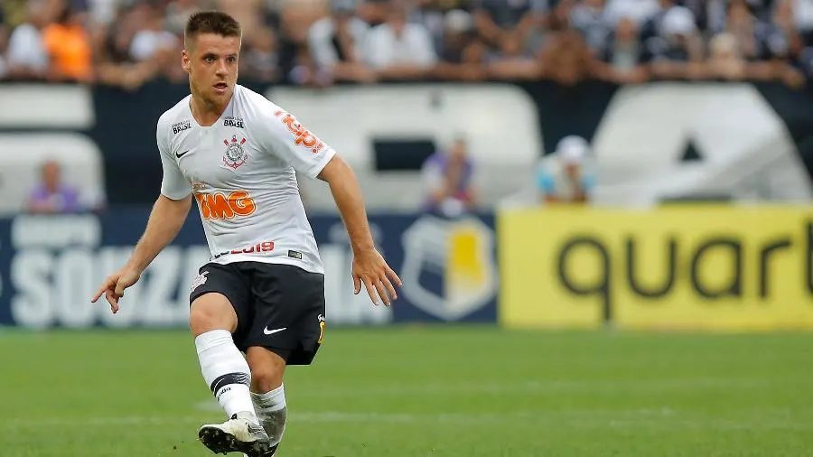 Corinthians altera numeração e Ramiro é o escolhido para usar camisa emblemática do clube