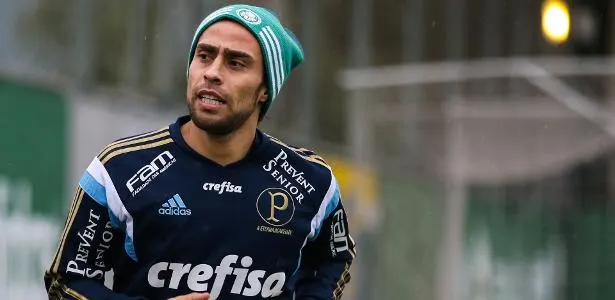 Justiça livra Palmeiras de pagar R$ 19 milhões a investidor de Valdivia