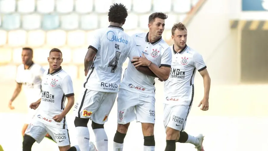 Corinthians vence Oeste fora de casa e se classifica para próxima fase do Paulistão