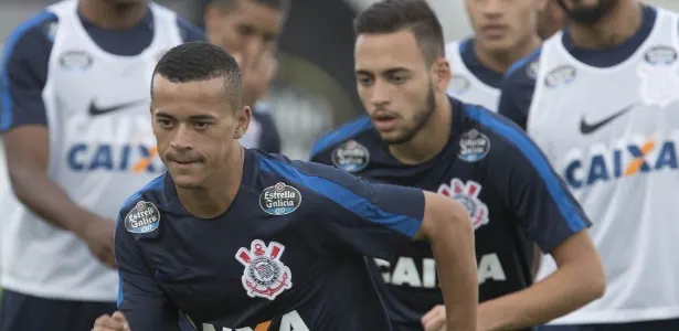 Corinthians decide por empréstimo de dupla contratada que sequer estreou