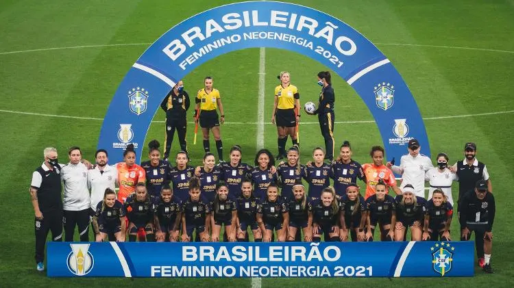 Corinthians prevê no futebol feminino cerca de 2% da receita do masculino