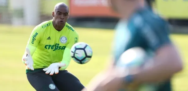 Palmeiras joga para manter 100% e ver Jailson ficar 500 dias invicto