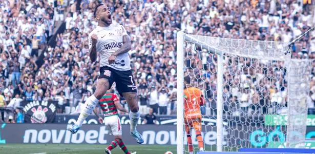 Homenagem a Maycon: 200 jogos e uma história de sucesso no Corinthians