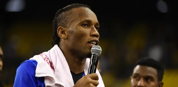 Salário de R$ 600 mil vira esperança final do Corinthians para ter Drogba