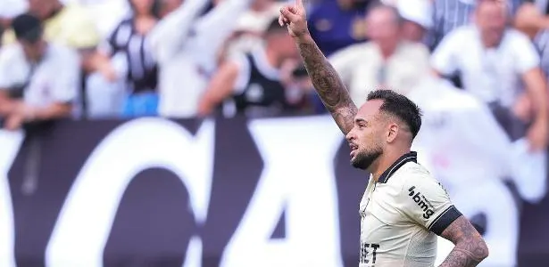 Lesão de Maycon no Corinthians intensifica disputa por vaga no meio-campo.