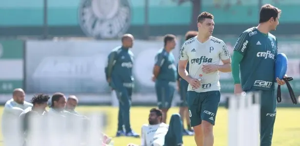 Moisés participa de rachão pela 1ª vez e se aproxima de volta ao Palmeiras