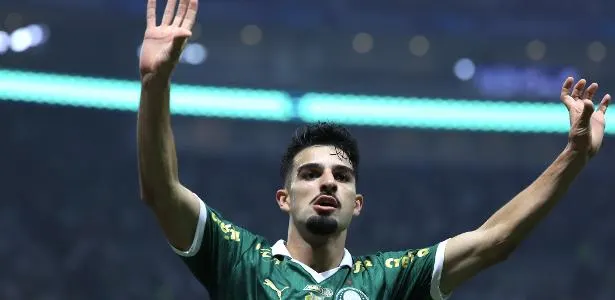 Flaco elogia entrosamento do Palmeiras sem Endrick e exalta Abel