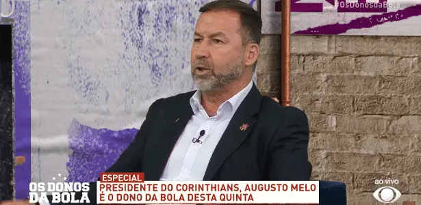 Presidente do Corinthians encaminha acordo por direitos de transmissão.