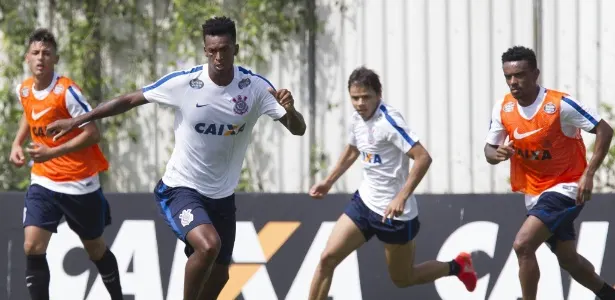 Reservada para Drogba? Corinthians divulga numeração e deixa a 9 livre