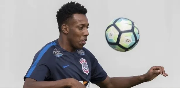 Reserva de Arana busca retomada no Corinthians em 3ª chance no Brasileirão