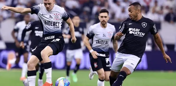 Corinthians sofre derrota para o Botafogo e entra na zona de rebaixamento