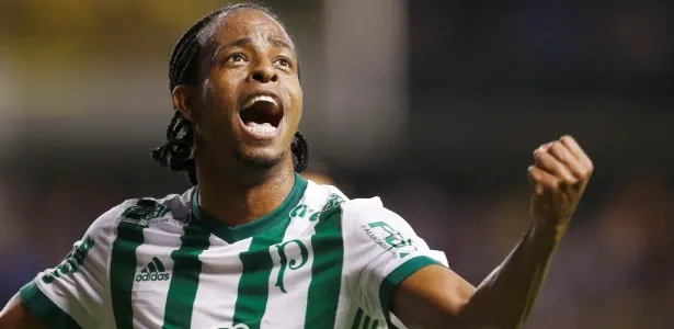 Palmeiras vence bem na Argentina e garante presença nas oitavas