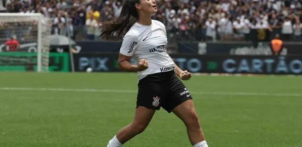 Gol de Duda garante tricampeonato da Supercopa para o Corinthians.