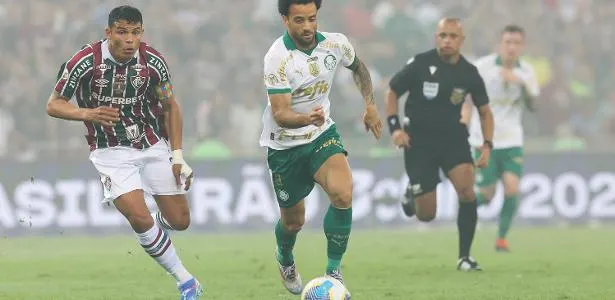 Lesões de Abel preocupam Palmeiras em momento decisivo do ano