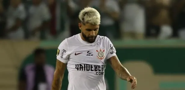 Corinthians tem desempenho desfavorável em clássicos contra o Palmeiras: venceu apenas 1 em 15.