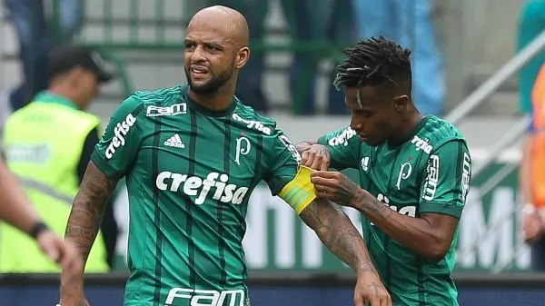 Treino nas férias e papo com Roger ajudaram Felipe Melo a evoluir