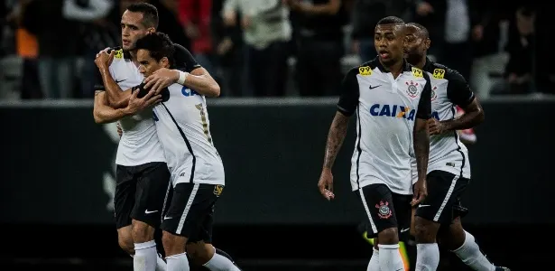 Desmanche do Corinthians em 2016 salvou clube de rombo financeiro 