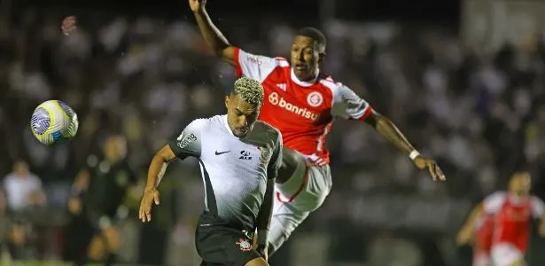 Zagueiro do Internacional revela preferência por não encarar o Corinthians.