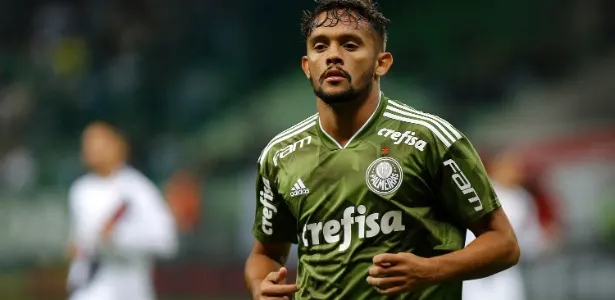 Sem peças-chave, Palmeiras pode apostar em esquecidos na reta final