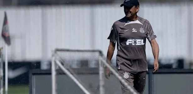 Corinthians se prepara para reverter derrota e focar na Copa do Brasil