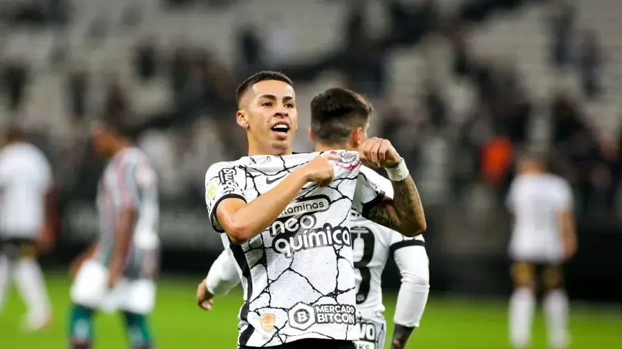 Gabriel Pereira lidera estatísticas ofensivas no elenco do Corinthians 