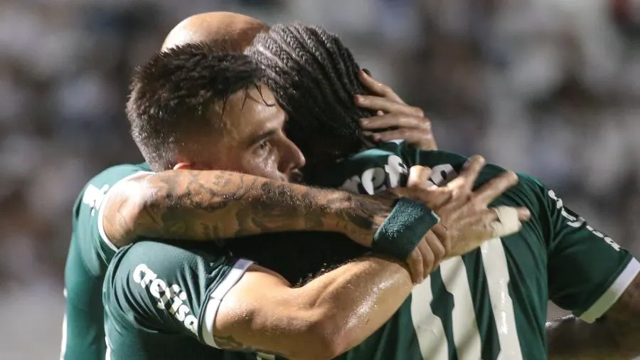 Com expulsões no fim, Palmeiras supera Ponte Preta com placar mínimo em Campinas