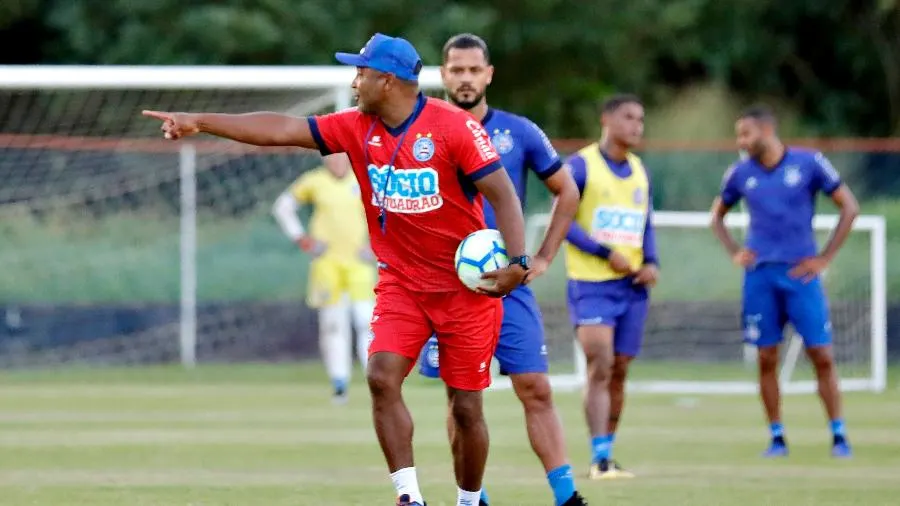 Bahia enfrenta o Palmeiras em busca da primeira vitória como visitante