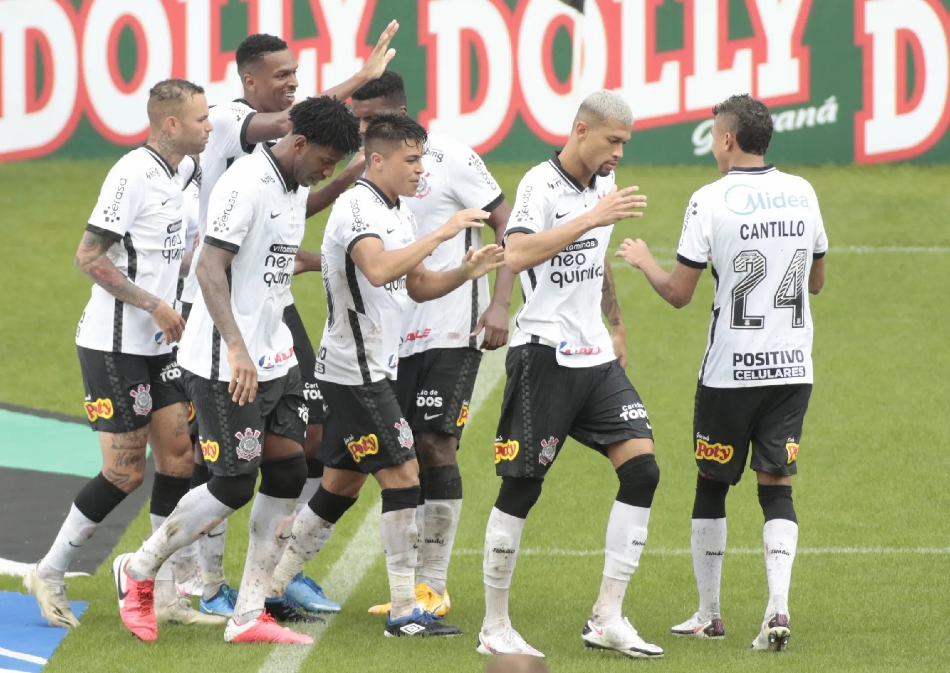 Timão escalado para o clássico contra o São Paulo; confira