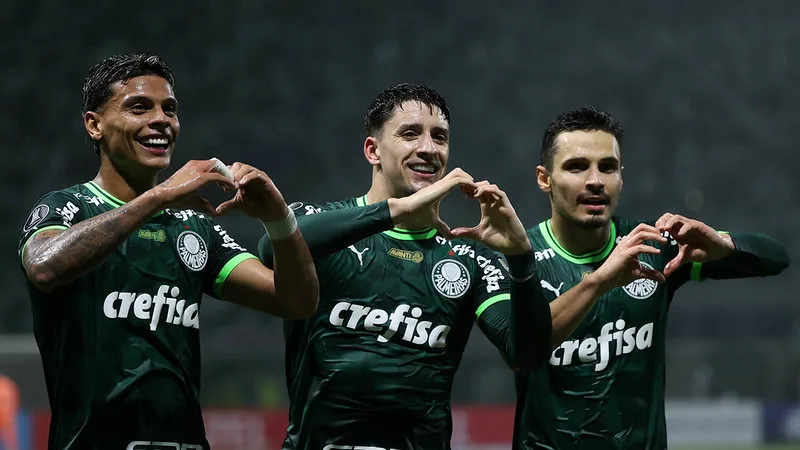 TRANSTORNO? Atraso no retorno causa frustração para titular do Palmeiras 