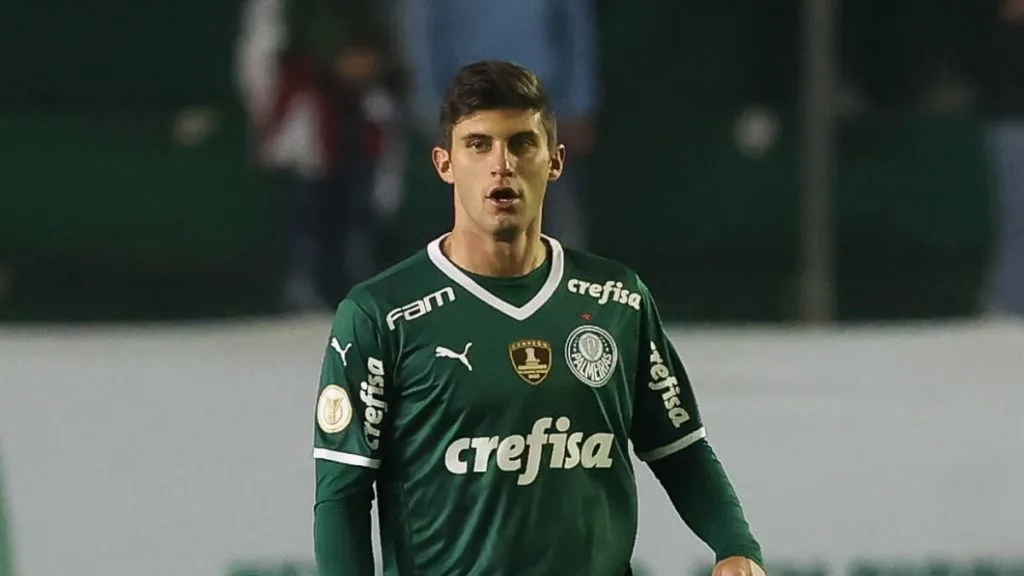 Palmeiras cogita vender zagueiro Kuscevic 