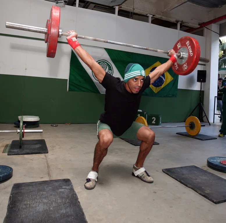 Campeonato de Supino do Palmeiras agita alunos da musculação do clube