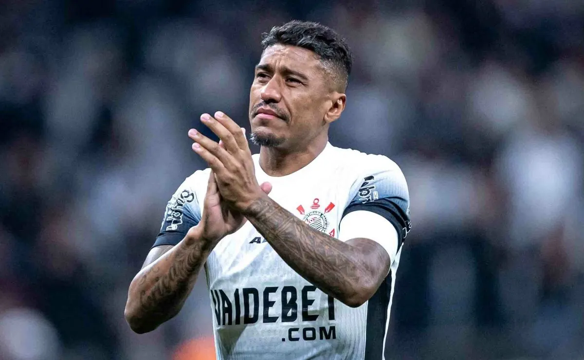 Paulinho anuncia aposentadoria aos 36 anos