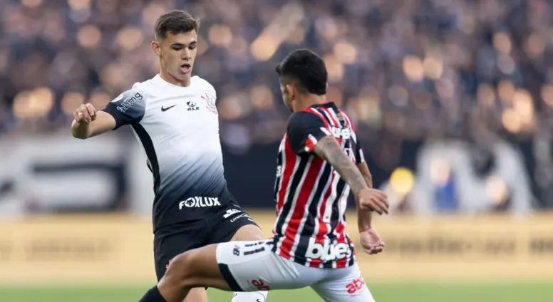 Corinthians busca extensão de empréstimo e avalia manter Moscardo no elenco