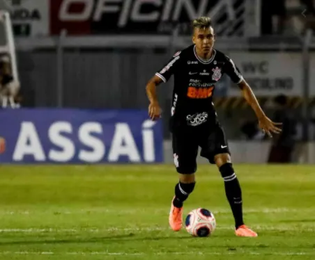 Cantillo diz que Corinthians deve esquecer final do Paulista e fala sobre peso do Derby