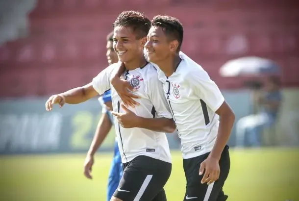 Corinthians bate Água Santa pelos Paulistões Sub-15 e Sub-17