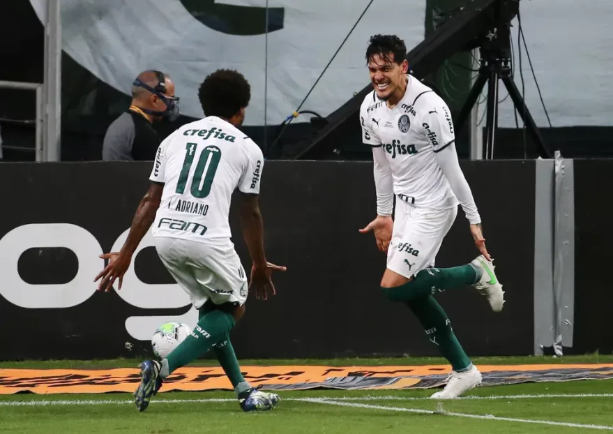 Atuações do Palmeiras: Gómez faz gol da vitória, e time se segura após expulsão de Luan