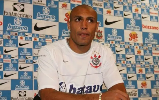 Ex-Corinthians, atacante Edno acerta retorno ao Remo